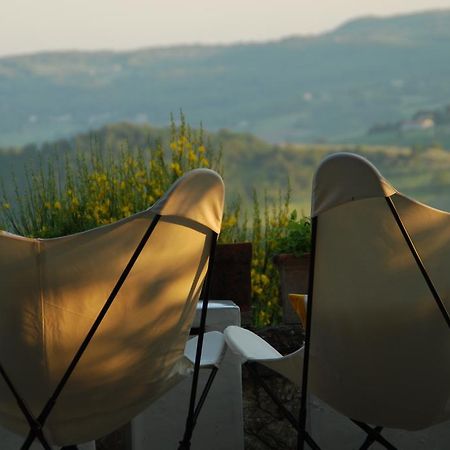 Il Ghiottone Umbro Bed & Breakfast Todi Bagian luar foto